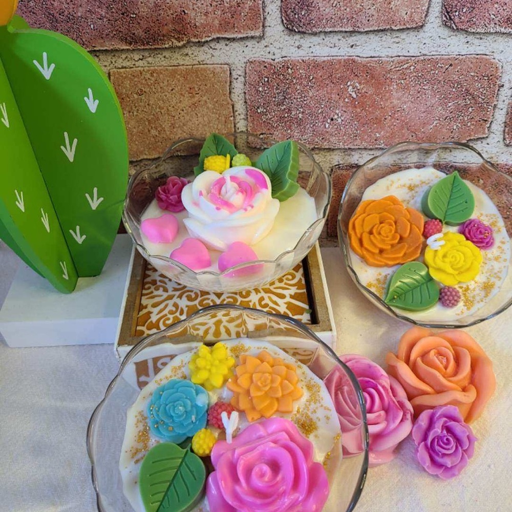 Hand mande Candles - Picture 2 of 16